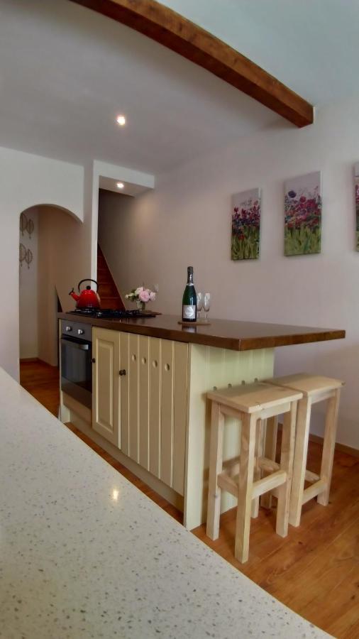 L'Oustal Des Amis Villa Belcaire Bagian luar foto
