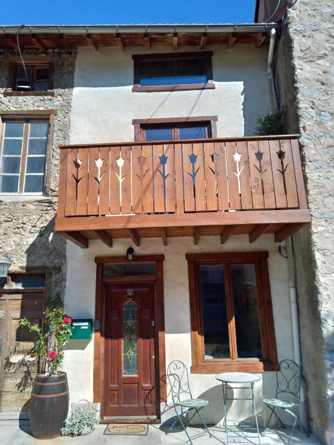 L'Oustal Des Amis Villa Belcaire Bagian luar foto